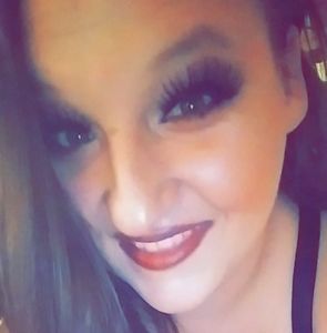 Meet your Posher, Breanna